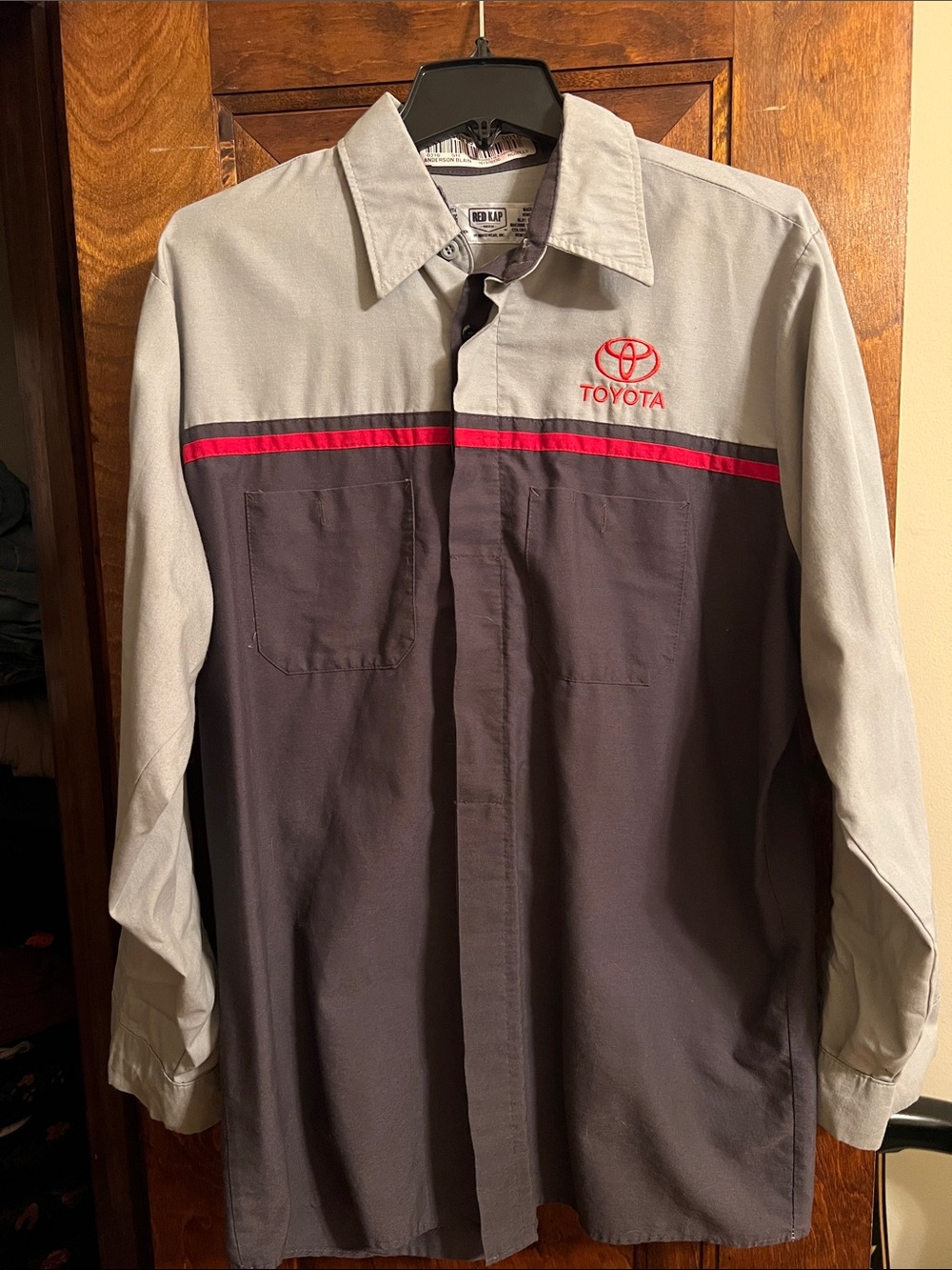 Vintage Toyota Mechanic Work Shirt - Gray, Dark Gray & Red Detail
